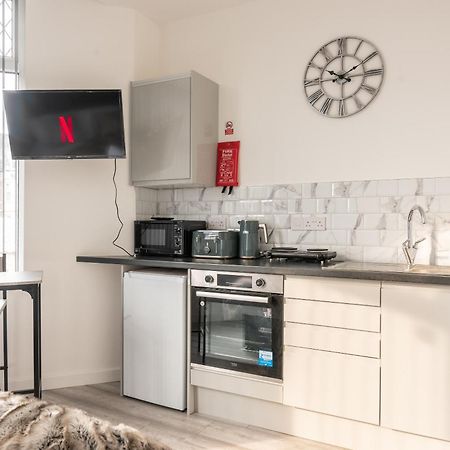 Cosy Cardiff Apartments - Garden Lounge Esterno foto