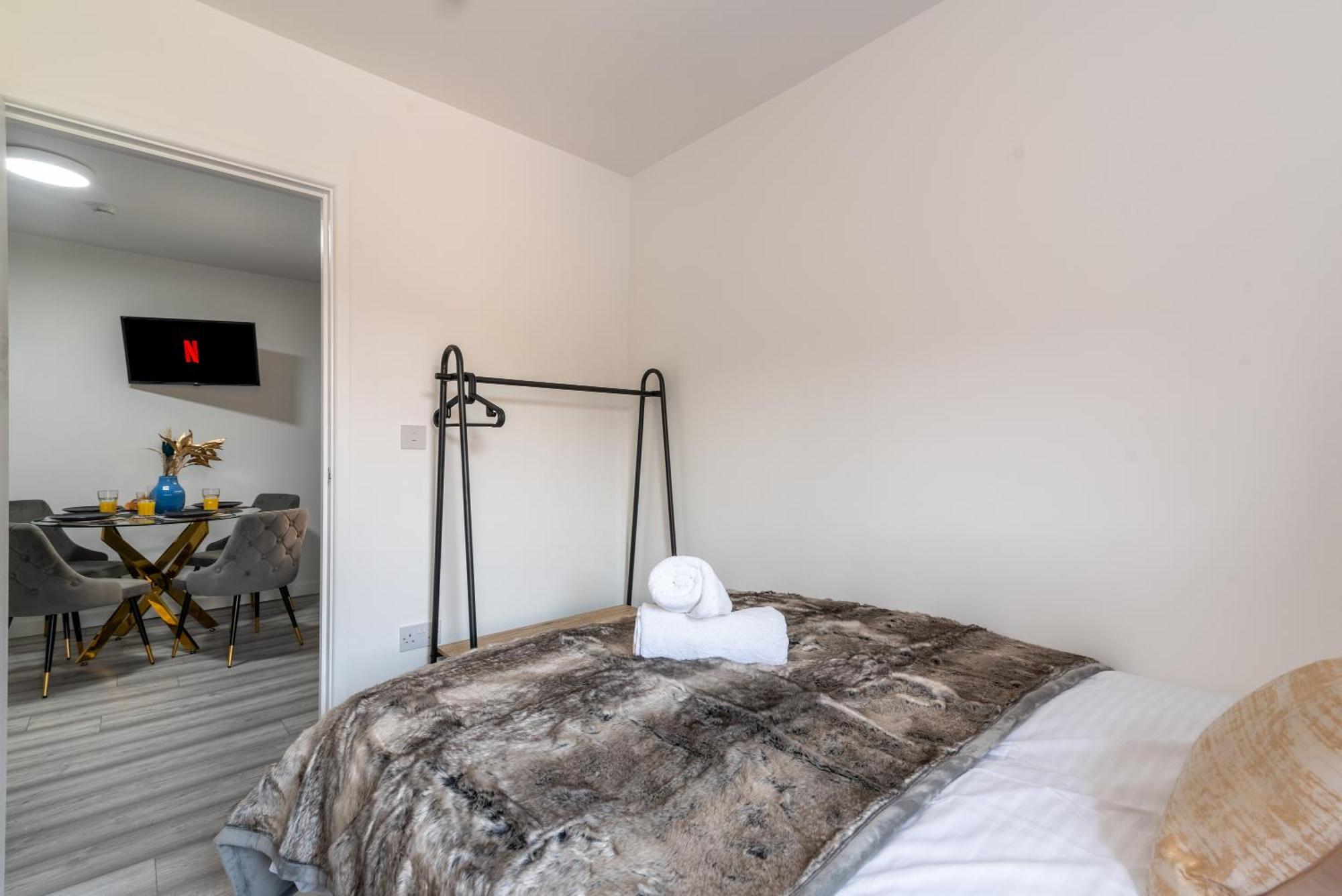 Cosy Cardiff Apartments - Garden Lounge Esterno foto