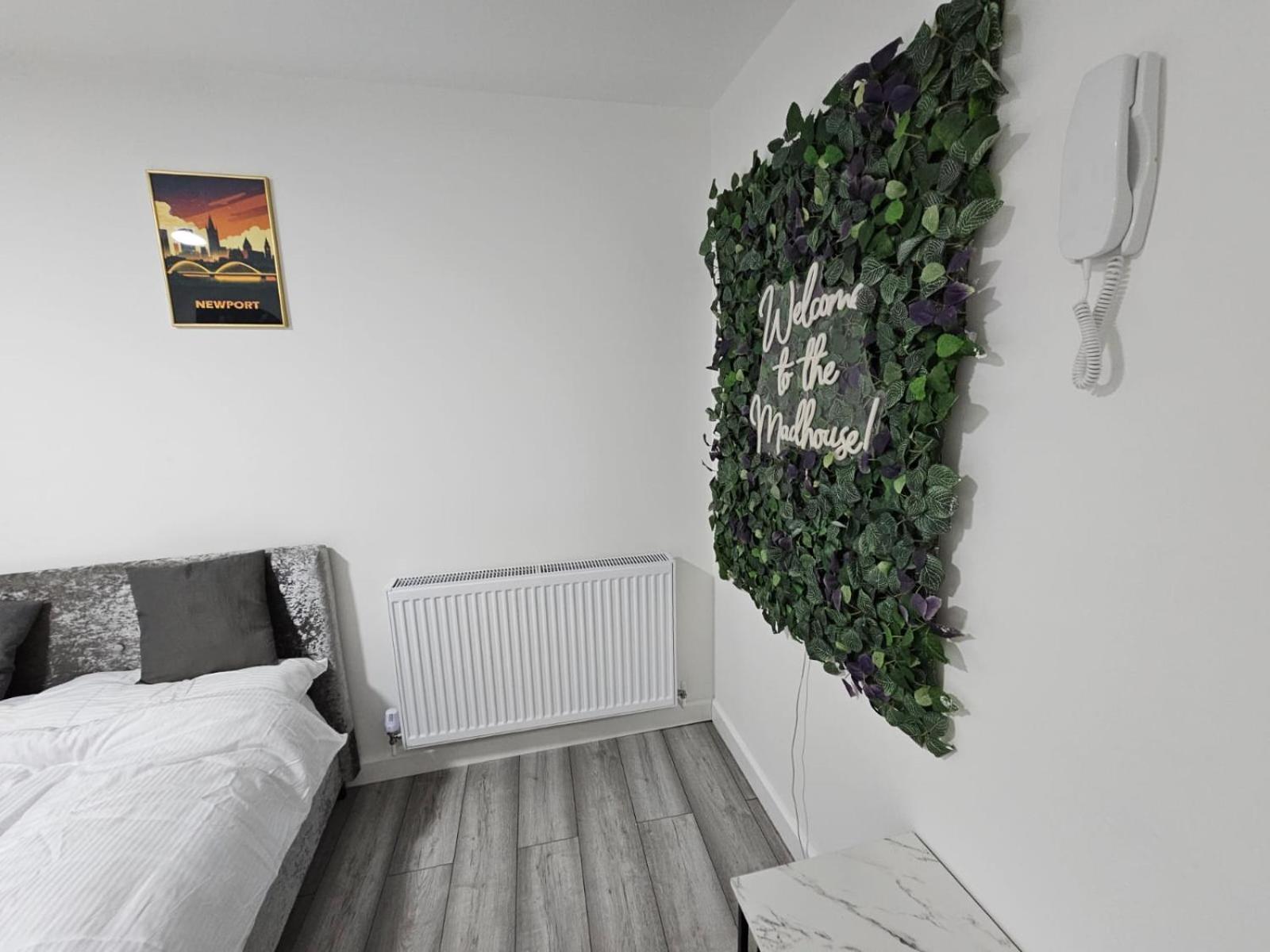 Cosy Cardiff Apartments - Garden Lounge Esterno foto